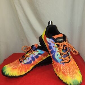 Kricely Trail Sneaker